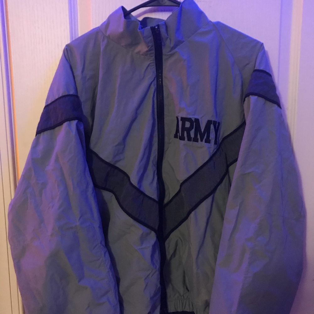 Real men’s army wind breaker jacket